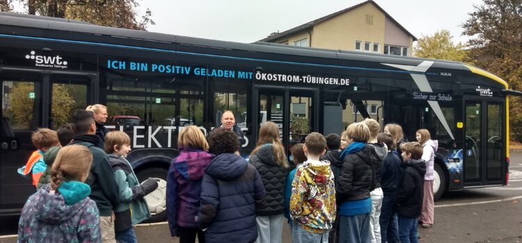 Verkehrstraining in drei Jahrgangsstufen