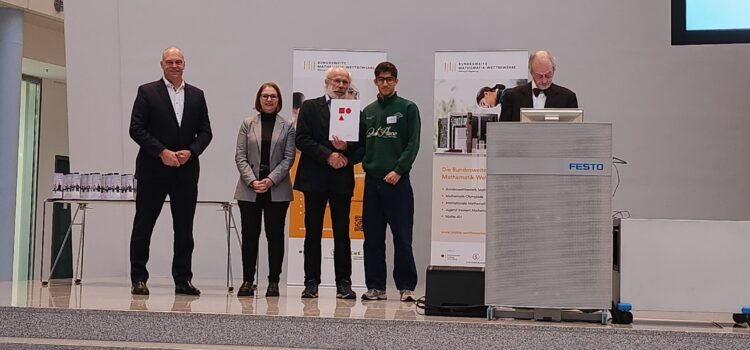 Tamir Ruder gewinnt Preis beim Bundeswettbewerb Mathematik